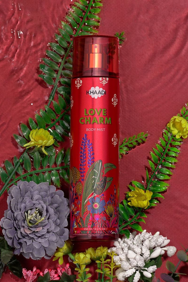 Khaadi Love Charm Body Mist – Sweet & Romantic Floral Fragrance for Women
